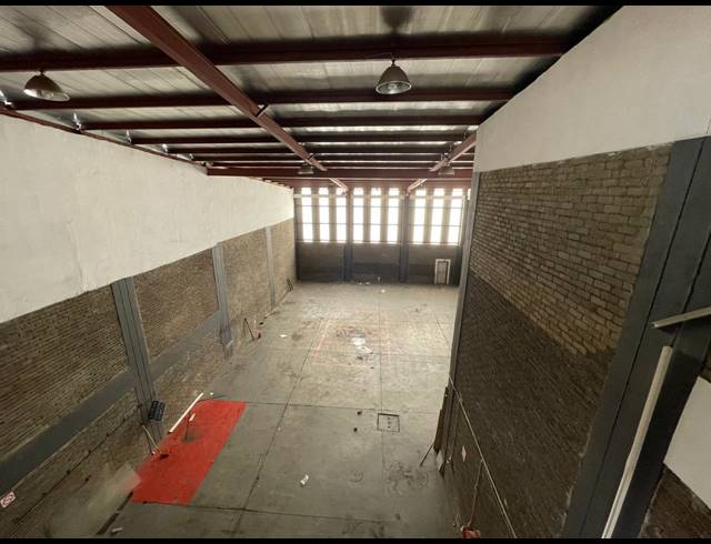 667M² WAREHOUSE TO LET IN HALFWAY HOUSE